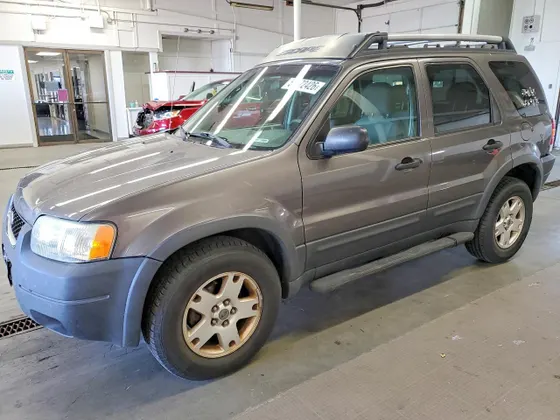 2003 Ford Escape XLT Popular 2