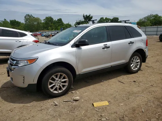 2013 Ford Edge SE