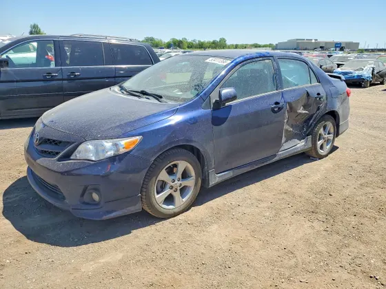 2013 Toyota Corolla LE