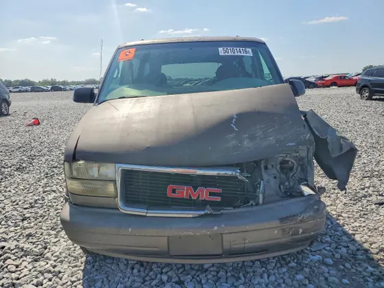 2000 GMC Safari Passenger SAFARI