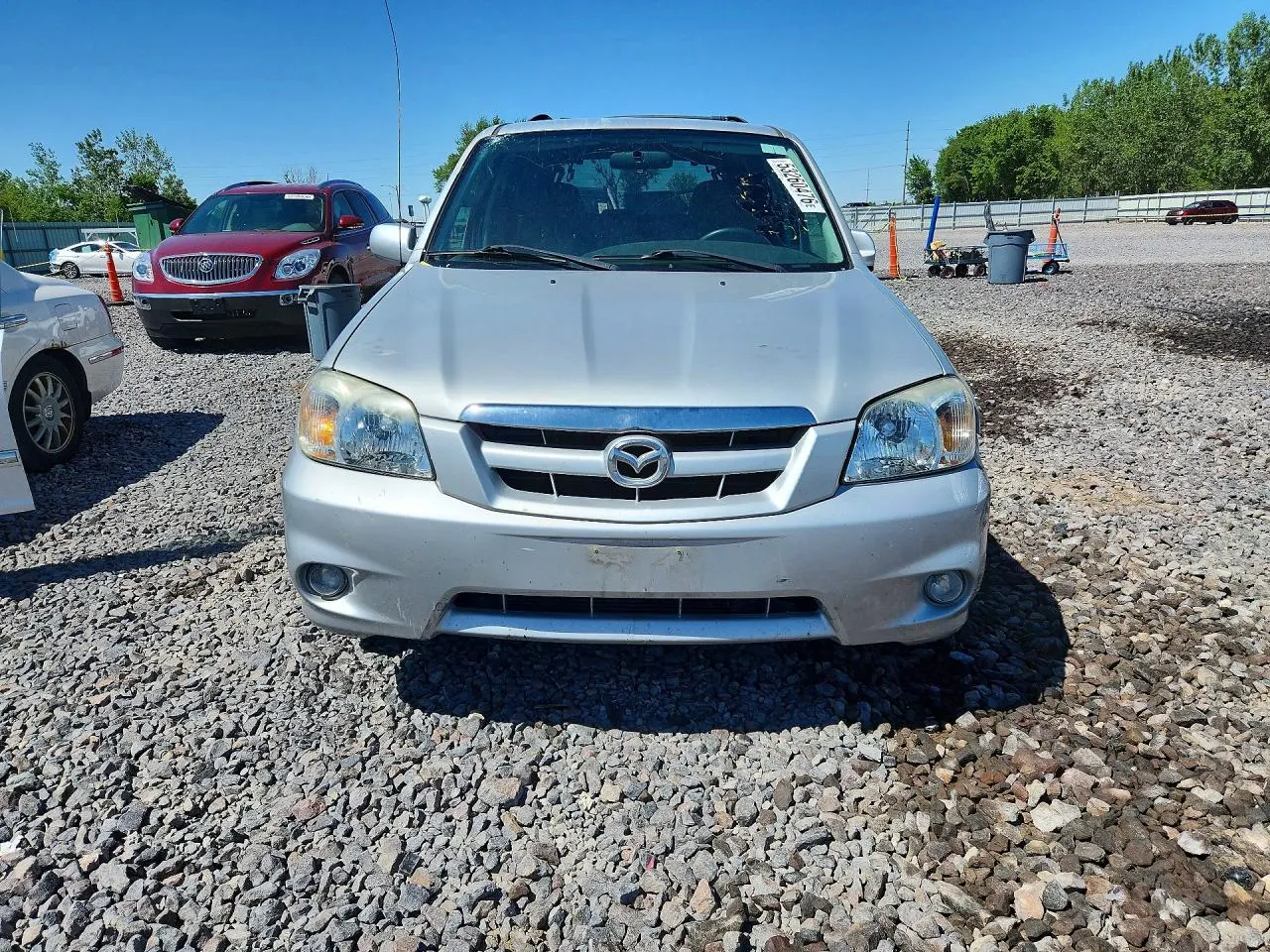 2005 Mazda Tribute s