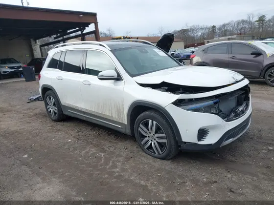 2023 Mercedes-Benz EQB EQB 300