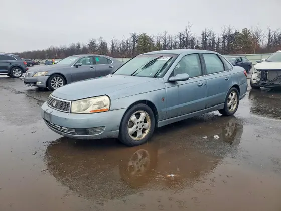 2004 Saturn L-Series L300 2