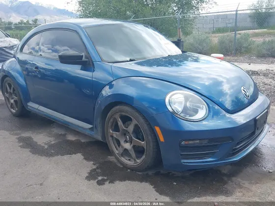 2017 Volkswagen Beetle 1.8T Fleet