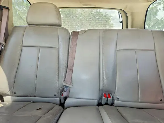 2005 Isuzu Ascender S