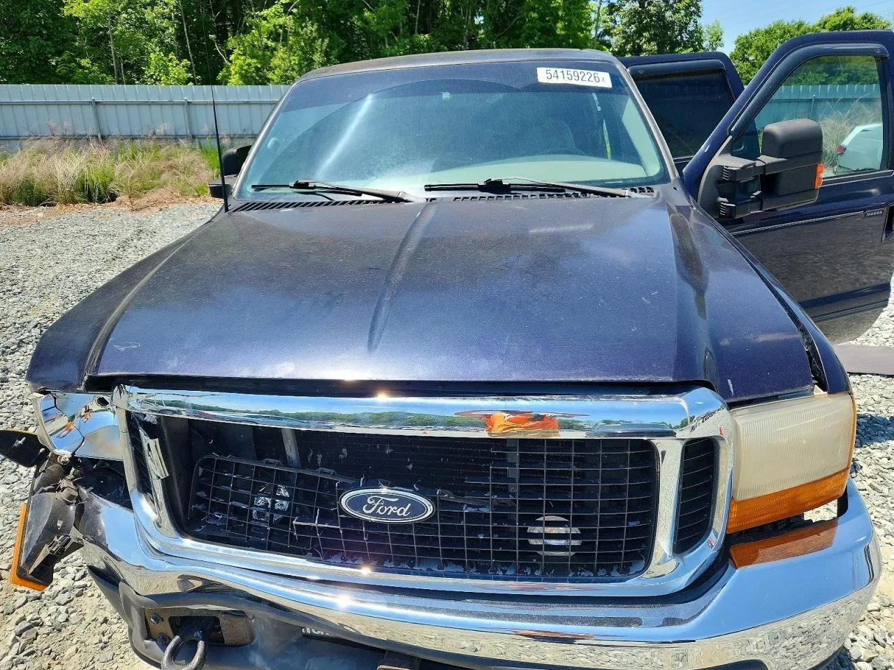 2000 Ford Excursion XLT