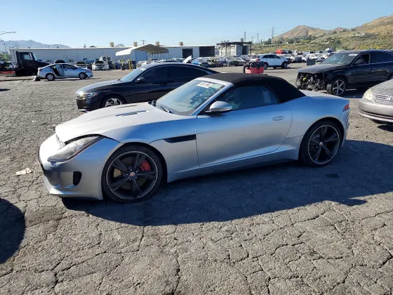 2015 Jaguar F-TYPE V8 S