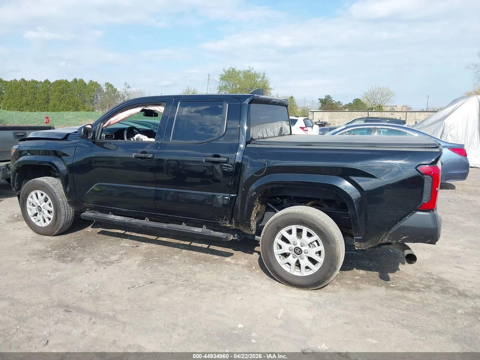 2025 Toyota Tacoma 4WD SR