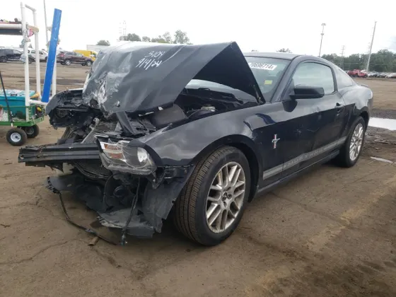 2012 Ford Mustang V6 Premium