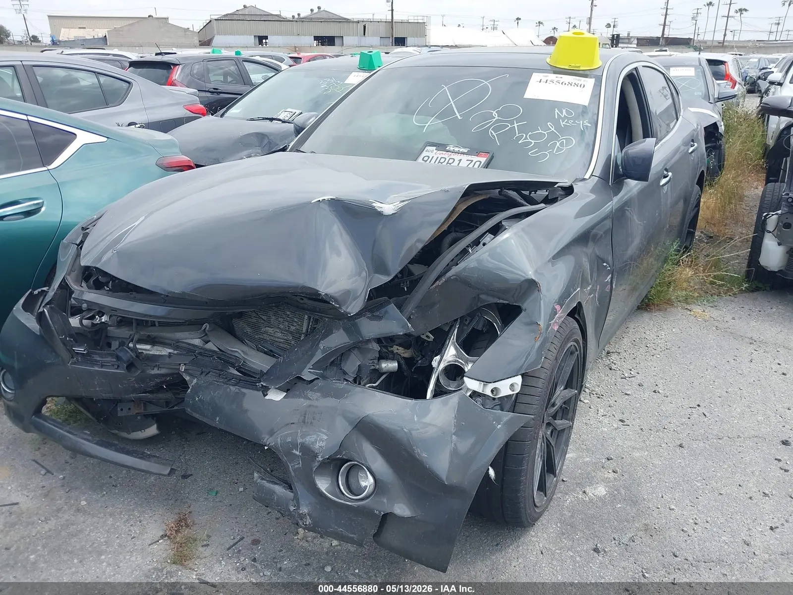 2011 INFINITI M56