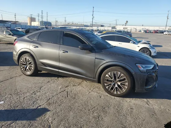 2024 Audi Q8 e-tron Sportback S line Premium Plus
