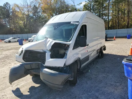 2017 Ford Transit Cargo Van T-350