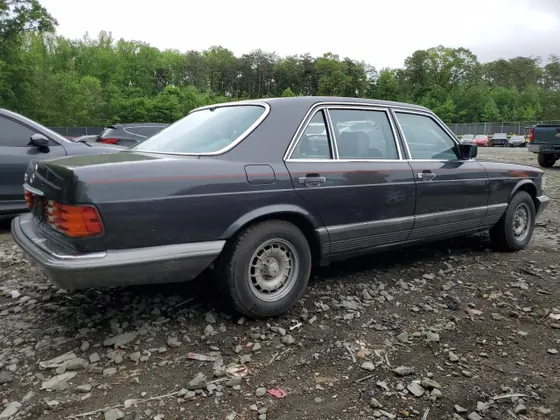 1985 Mercedes-Benz 500 Series 500SEL