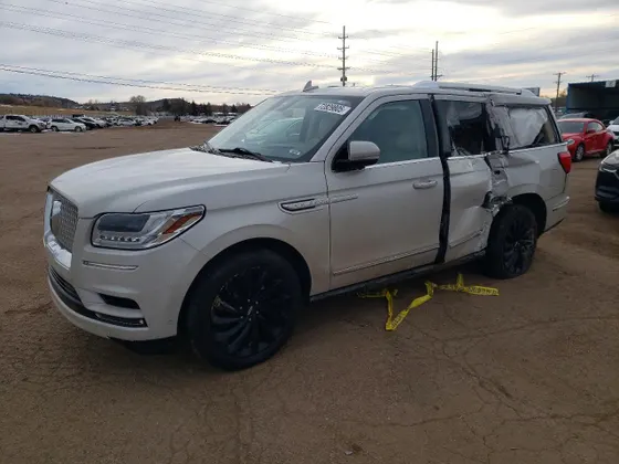 2021 Lincoln Navigator Reserve