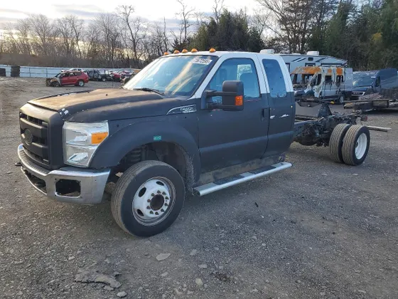 2014 Ford F-450 SUPER DUTY