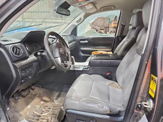 2021 Toyota Tundra 2WD SR5