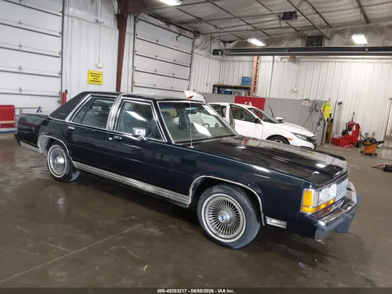 1988 Ford Crown Victoria LX