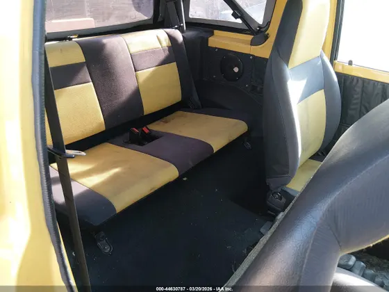 1993 Geo Tracker