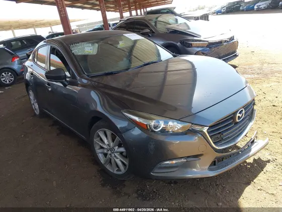 2017 Mazda Mazda3 4-Door Touring
