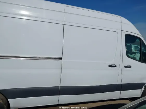 2021 Freightliner SPRINTER HIGH ROOF I4 DIESEL