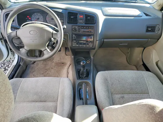 1999 INFINITI G20
