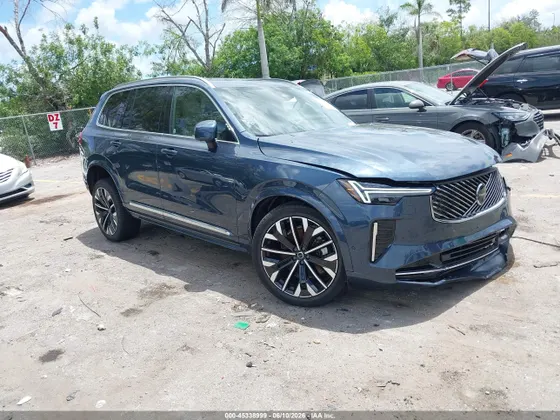 2026 Volvo XC90 Plus