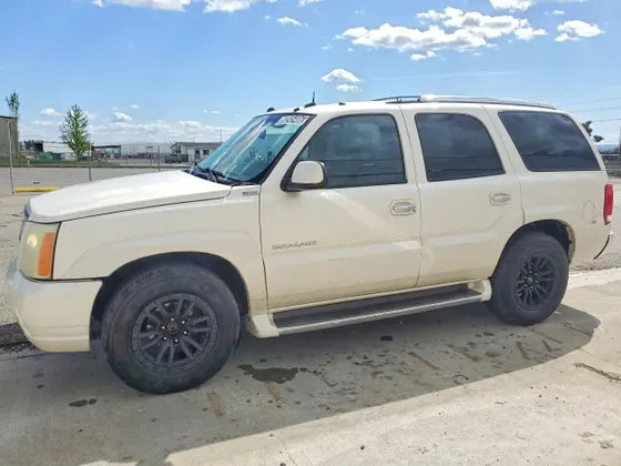 2004 Cadillac Escalade