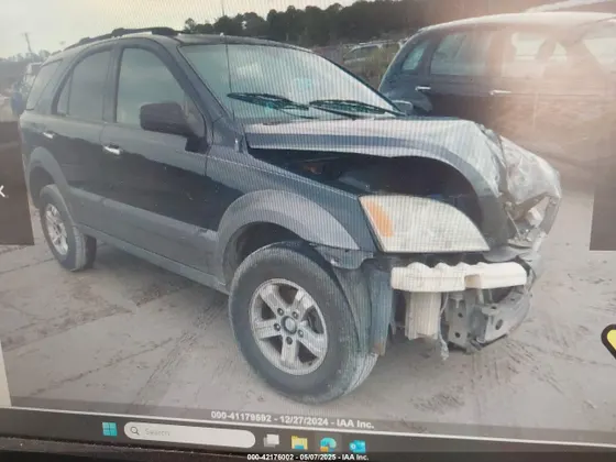 2005 Kia Sorento LX