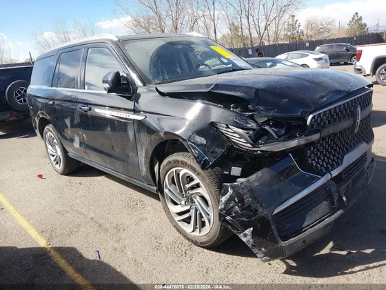 2025 Lincoln Navigator Reserve