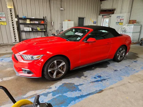 2016 Ford Mustang V6