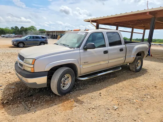 2004 Chevrolet Silverado 2500 Crew Cab LT