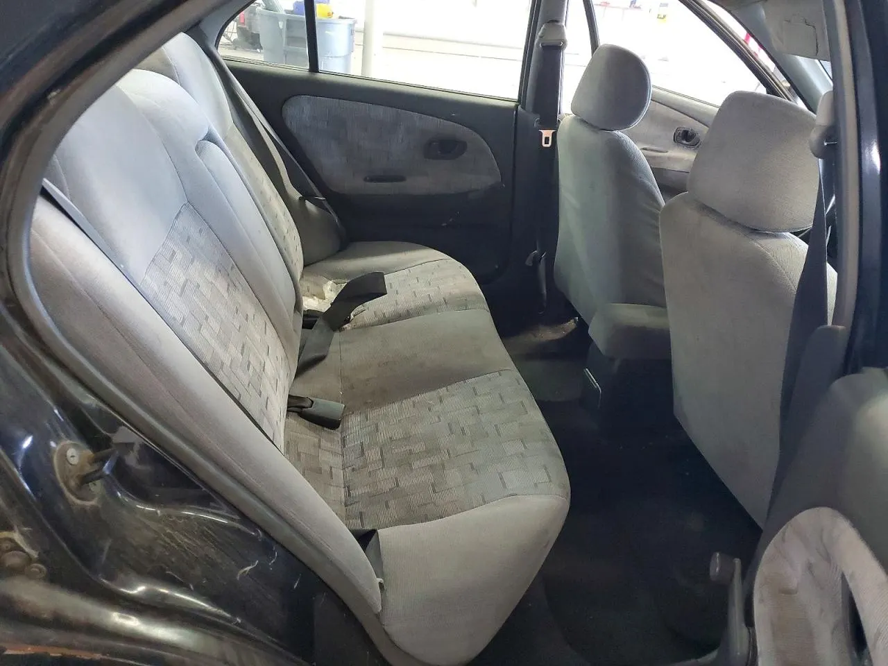 1998 Mitsubishi Mirage DE
