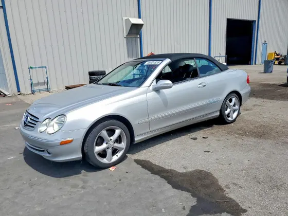 2005 Mercedes-Benz CLK-Class 3.2L