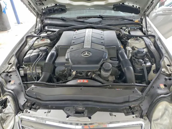2004 Mercedes-Benz SL-Class SL