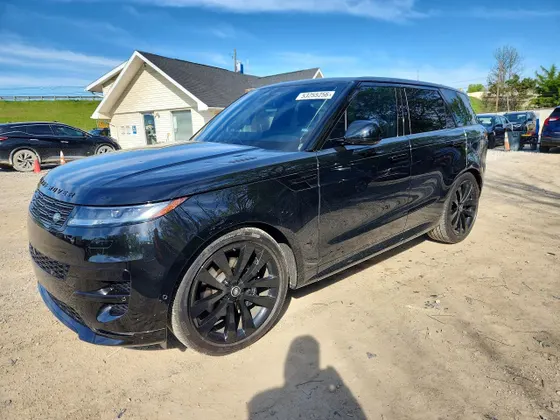2025 Land Rover Range Rover Sport Dynamic SE