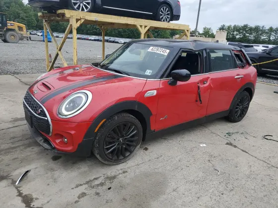 2024 MINI Clubman Cooper S