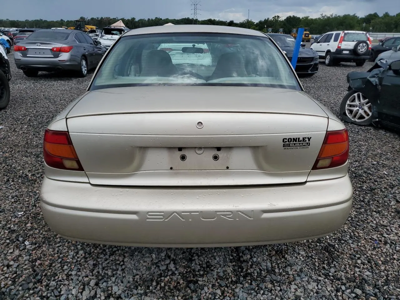 2002 Saturn SL SL1
