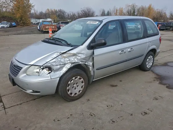 2003 Chrysler Voyager LX