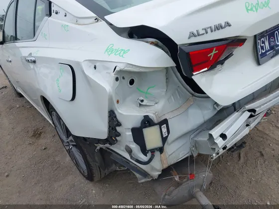 2023 Nissan Altima 2.5 SL