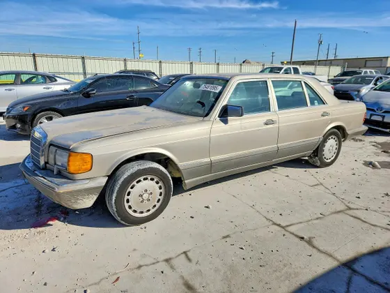 1986 Mercedes-Benz 300 Series 300SDL