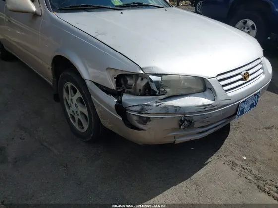 1997 Toyota Camry CE