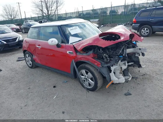 2017 MINI Hardtop 2 Door Cooper
