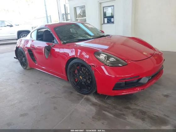 2018 Porsche Cayman S