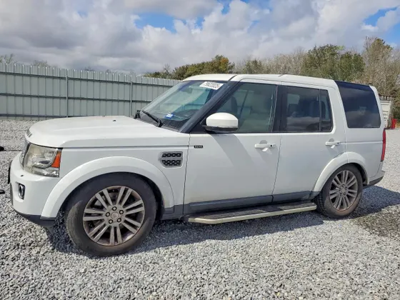 2015 Land Rover LR4 LUX