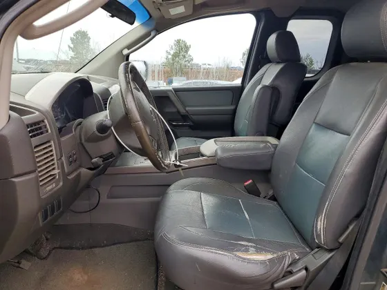 2006 Nissan Titan SE