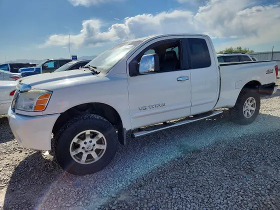 2006 Nissan Titan SE
