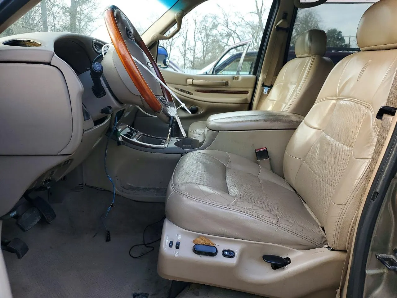 2002 Lincoln Navigator