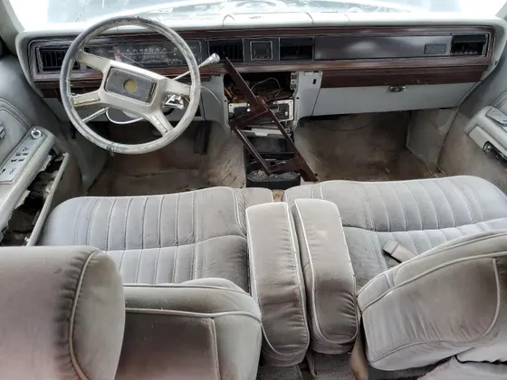 1985 Ford Crown Victoria