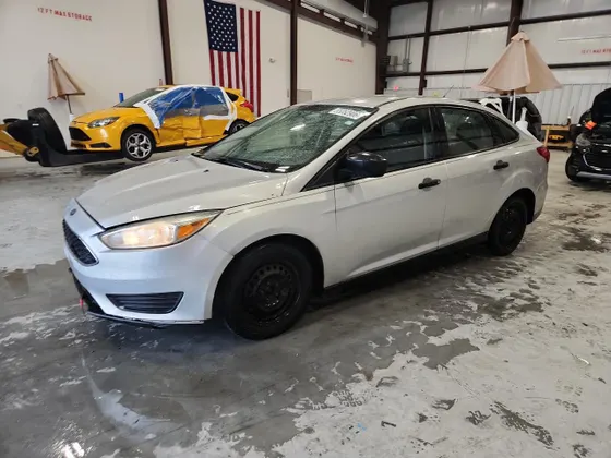 2017 Ford Focus S