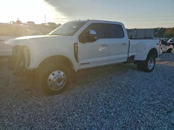 2024 Ford Super Duty F-450 DRW XL